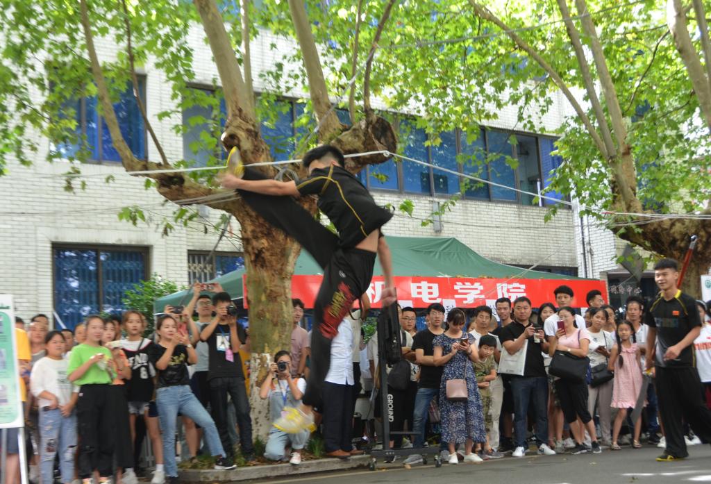 看球吧指定通道
