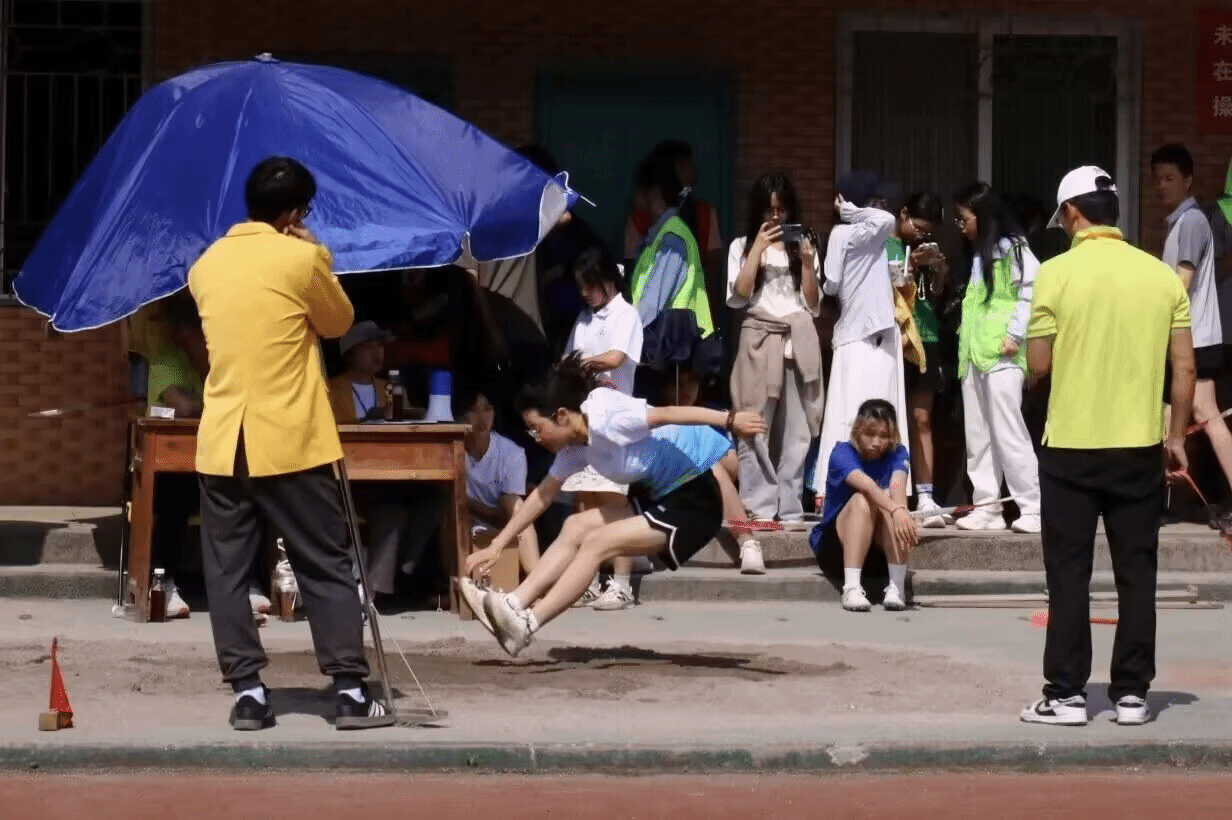 看球吧备用网址